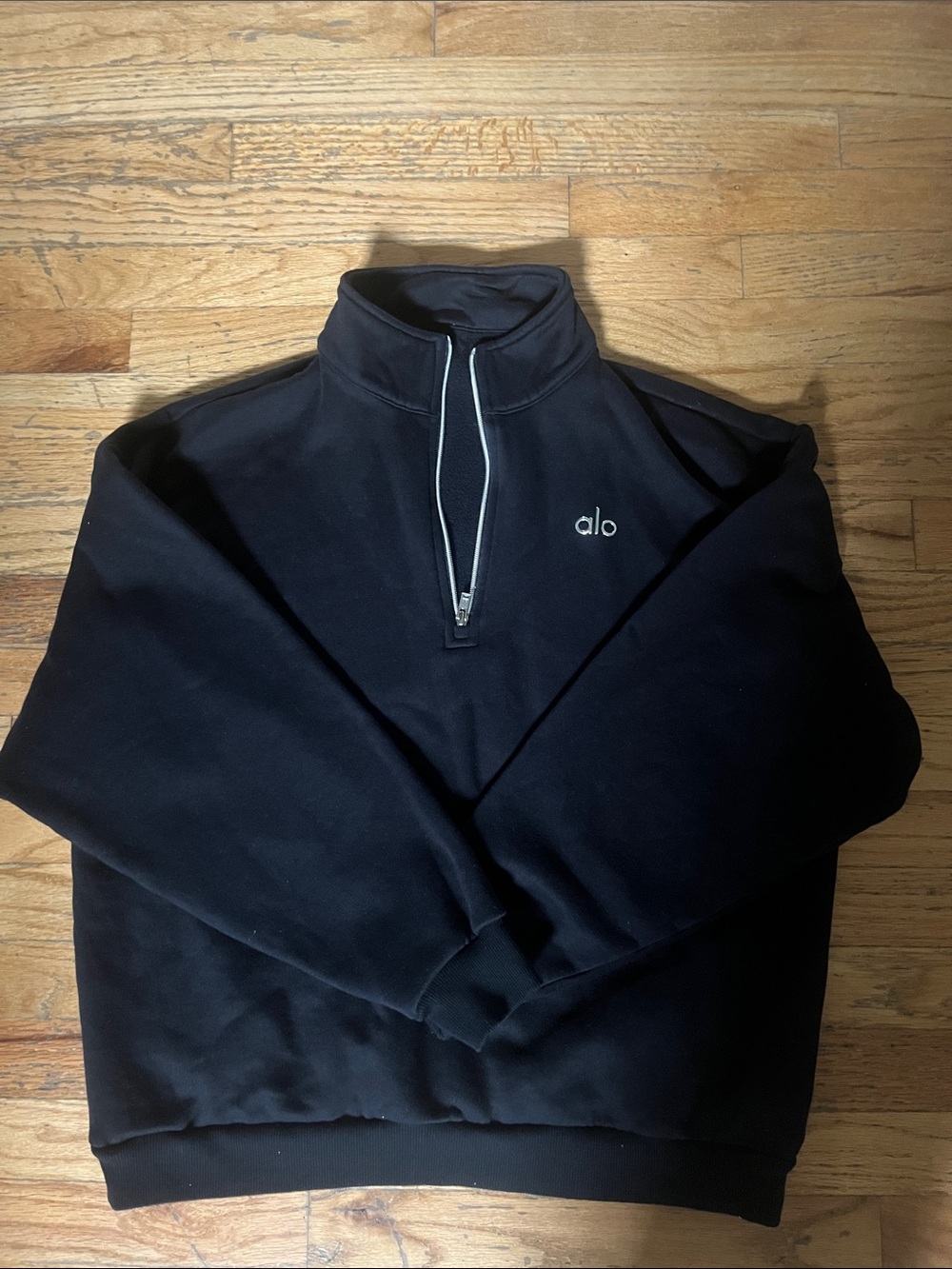 ALO Yoga Men's Black Half-Zip Pullover with Contrast Zip